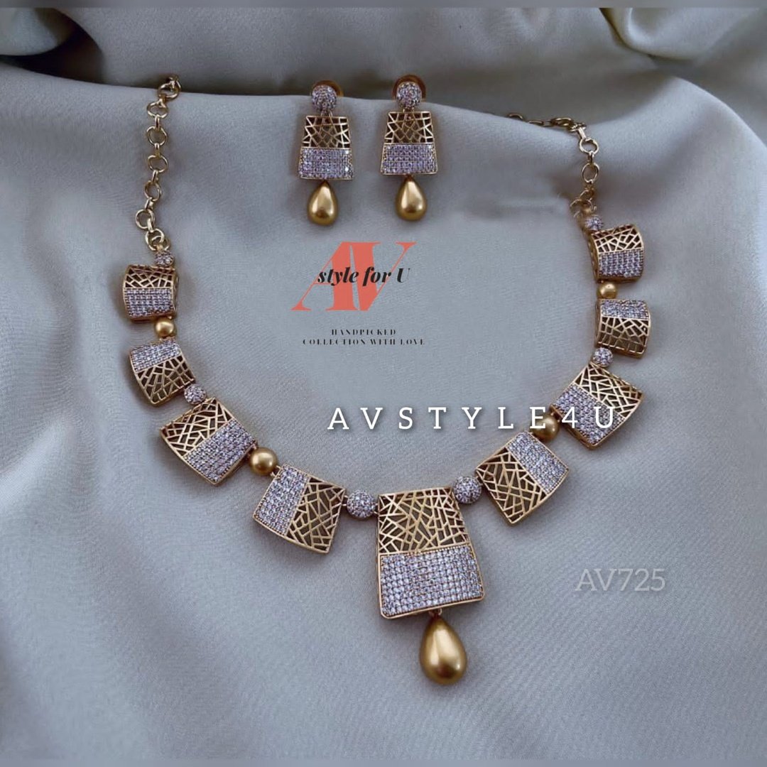 CZ NECKLACE SET