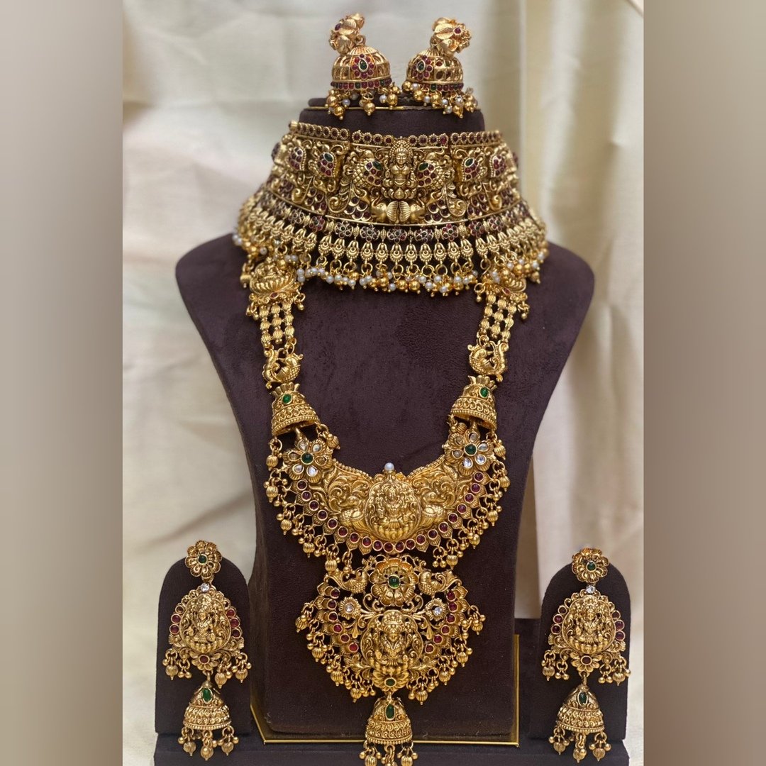 Choker necklace with haram discount