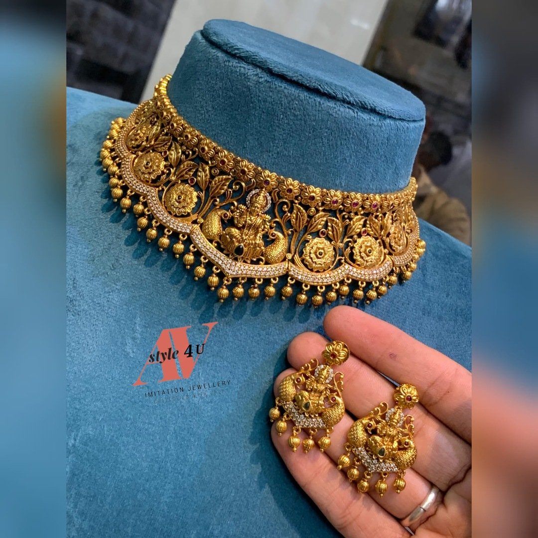 Antique Premium Choker set