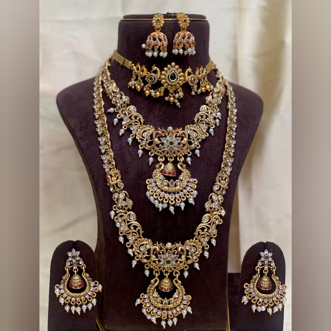 Choker and Matte Combo Jewelry Set