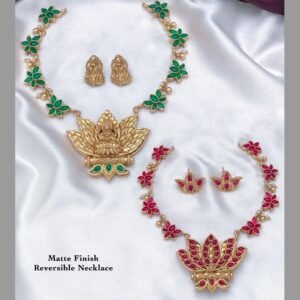 Reversible Necklace Set