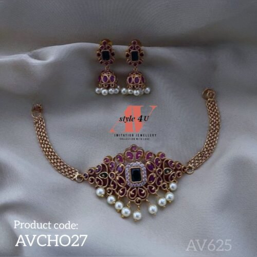 Elegant Matte Choker Jewellery Set: A Timeless Addition to Your Collection