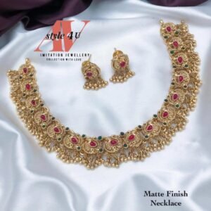 Stunning Peacock Design Pearls Necklace Set