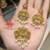 Exquisite Earrings with Pendant: A Fusion of Elegance and Style