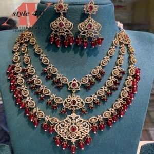 Explore the Elegance of a Victorian Necklace Set