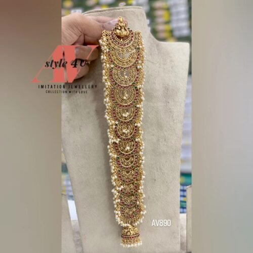 Elegant Short Jada with No Idol Design