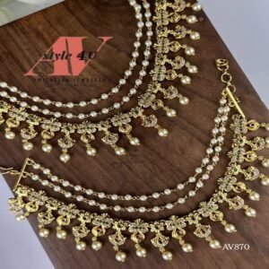 Elegant Mateel / Ear Chain Jewellery