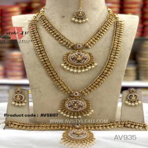 Simple Yet Stunning Semi Bridal Jewellery