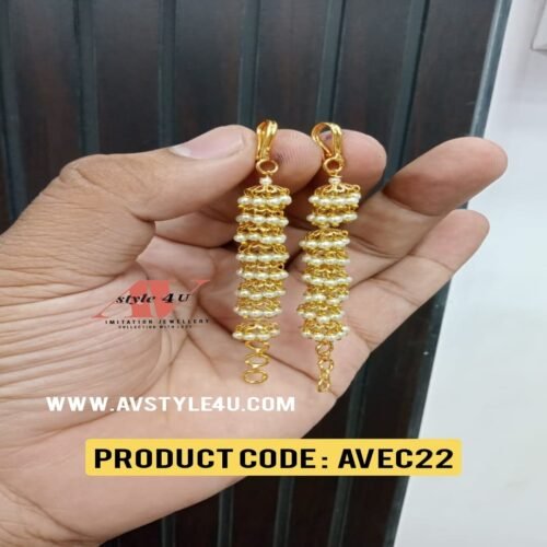 PEARLS EARCHAIN AVEC22-550 Elegant Pearl Earchain