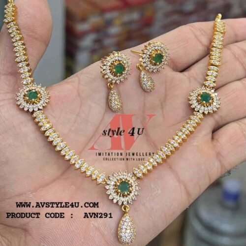 Elegant CZ Simple Necklace