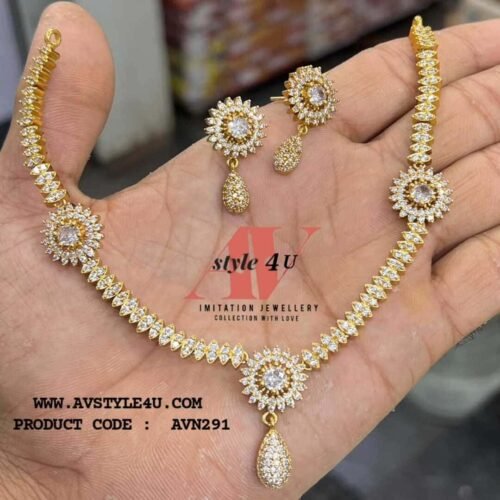 Elegant CZ Simple Necklace