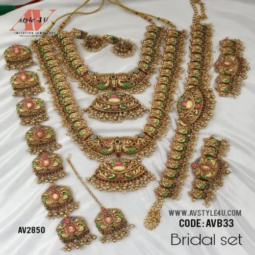 Exquisite Non-Idol Bridal Jewellery