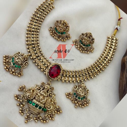Lakshmi Necklace Set