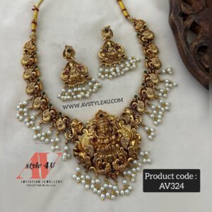 Lakshmi Pearls Matte-Necklace
