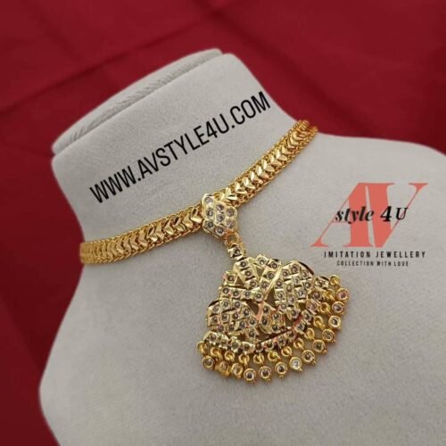 Nan Design Necklaces