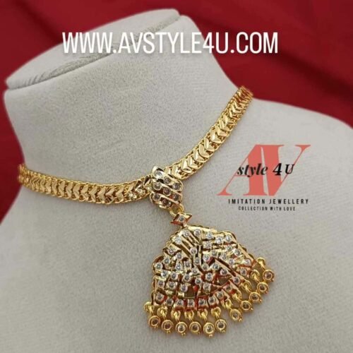 Nan Design Necklaces