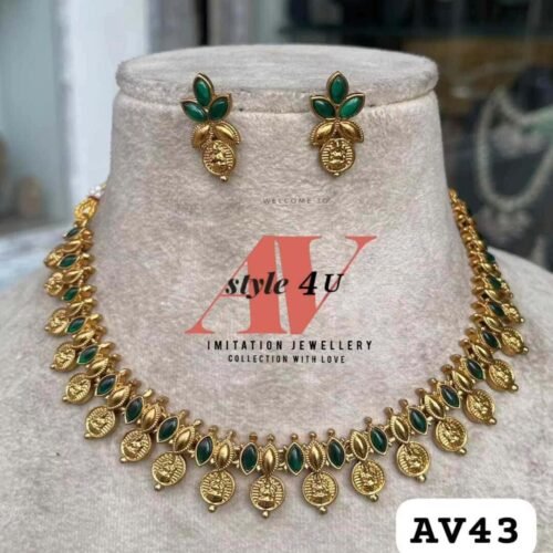Lakshmi Necklace Set