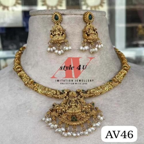 Premium Quality Simple Necklace